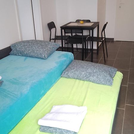 Abelia Sea View Apartment Pula Room photo